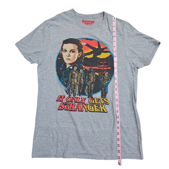 Stranger Things Season 2 Graphic Print Shirt Men Medium Classic Retro Merch Fan - Picture 4 of 4